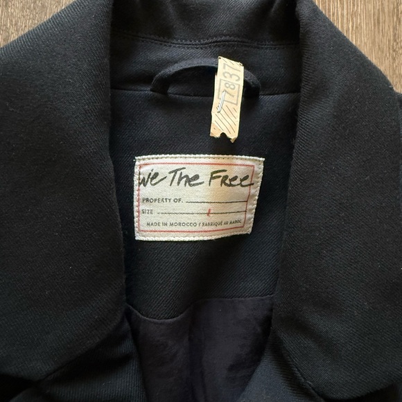We The Free Black Cropped Blazer Sz L - Picture 3 of 3